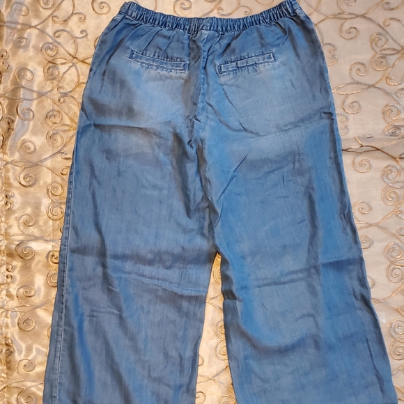 Women's Wide Leg Pants - Picture 4 of 9